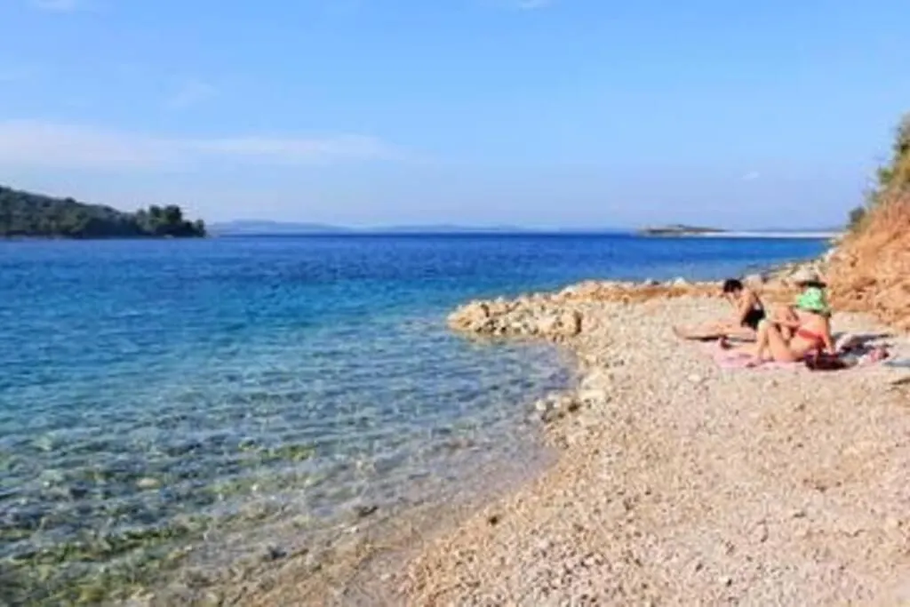 Island Oasis - Apartment With Large Bedroom & Terrace With Amazing Sea View Zaglav
