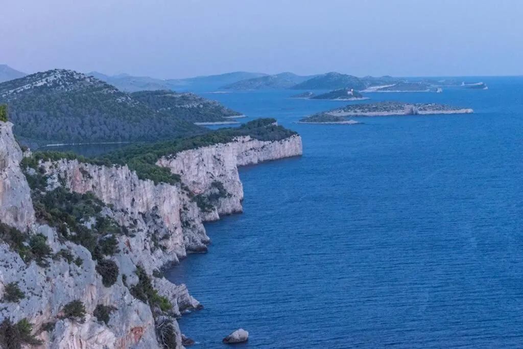 Island Oasis - Apartment With Large Bedroom & Terrace With Amazing Sea View Zaglav 0*,